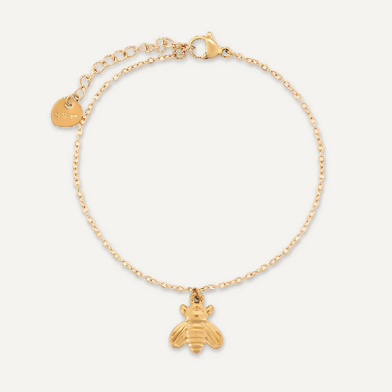 Bee Charm Clasp Bracelet In  Gold-Tone